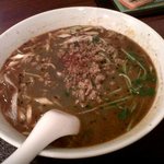 黒坦々麺。辛いけど、美味いっ！