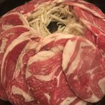 羊や カブトⅡ - モヤシと玉ねぎにラム肉！