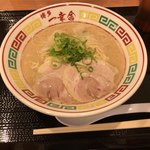 一幸舎研究所 - 普通のラーメンです。
麺はバリカタ。