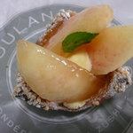 ブーランジェリー エス - 冷えた桃がフレッシュで美味しい。