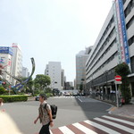 らーめん飛粋 - JR蒲田駅前　巨大オブジェがあります