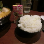 らーめん飛粋 - ライス(サービス)