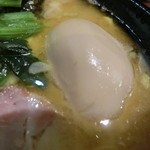 らーめん飛粋 - 味玉