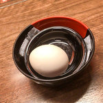一蘭 - 「半熟塩ゆでたまご」（130円）。高いけど美味いんですよね。