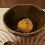 Kappou Narita - じゃがいも饅頭、餡