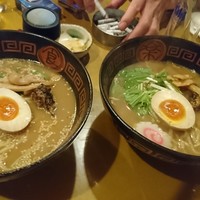 八べえ - ２代目考案うなぎラーメン
                塩&味噌