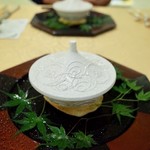 トゥ・ラ・ジョア - 桜海老と穴子の椀物