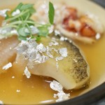 トゥ・ラ・ジョア - 海鮮の一皿・蝦夷あわび