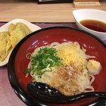 とまらない うどん愛 もっちもち ごんた - ぶっかけ冷 と ごぼう天