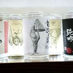 和味餃子 - 珍しい日本酒のワンカップが50種類