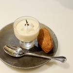 和牛肉割烹 格之進 82 - ほうじ茶のプリントマドレーヌ