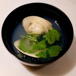 和牛肉割烹 格之進 82 - ハマグリのお吸い物