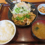 満天食堂 - 豚しょうが焼き定食