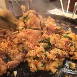 ホルモン天国 - 焦がしたくらいが美味い