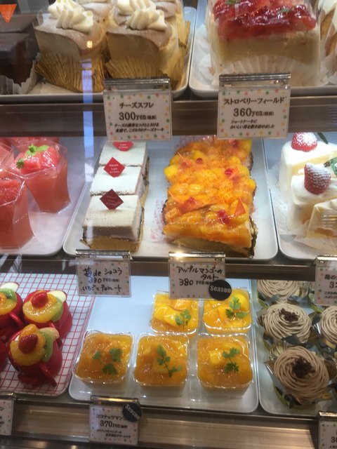 ベニス洋菓子店 西岡崎 ケーキ ネット予約可 食べログ