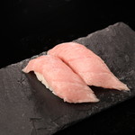 Fatty tuna 1 piece nigiri