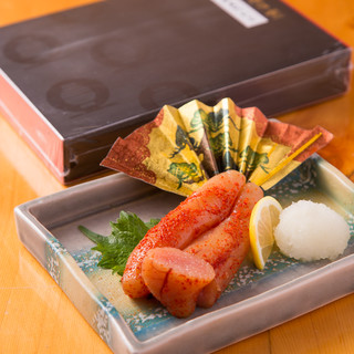 <Homemade mentaiko> where you can enjoy traditional spiciness. Also great for gift giving