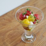メロコトン - プチトマトのマリネのカプレーゼ