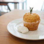 メロコトン - にんじんとレーズンのマフィン