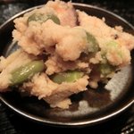 スモークソルト - 「茶豆入り卯の花」：豆腐のようにしっとりとして、仄かに甘く。茶豆で季節と食感感をプラス