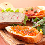 イクラバル ロシアンビストロ