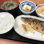 街かど屋 - 塩サバ定食