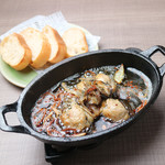 Roppou Kinarisshu - 牡蠣のアヒージョ