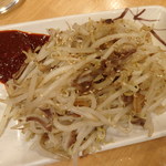 札幌ザンギ本舗 - もやし炒め