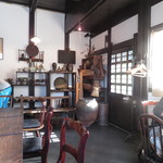 喫茶 寺町李青 - 骨董の工芸品