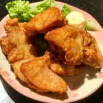 立ち飲み 庄太郎 矢向店 - 鶏の唐揚げ：200円
