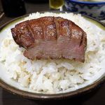 牛たん炭焼き 利久 - 牛たん「極」定食（大盛）2,549円（税込）
            （牛たん極焼３枚６切れ、麦飯、テールスープ、小鉢）