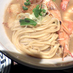 麺と心 7 - めっちゃ海老白湯ラーメン ABタイプ（2018年6月）（麺）