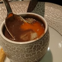 シェ・イノ - 