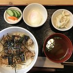 Kushiyaki Waraku - ランチ 焼鳥丼