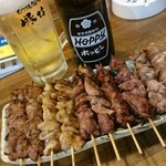 もつ焼き酒場　豚坊 - 