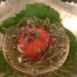 若松トマトと秋田県産新じゅんさい