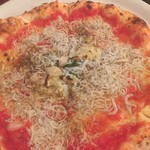 PIZZA BORSA - ネオナートのマリナーラ　たっぷりのニンニクとしらすが絶妙です