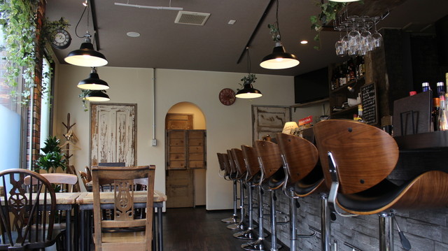 MAIN DINING mint photo 5