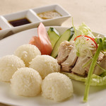 海南鸡肉饭Hainanese Chicken Rice