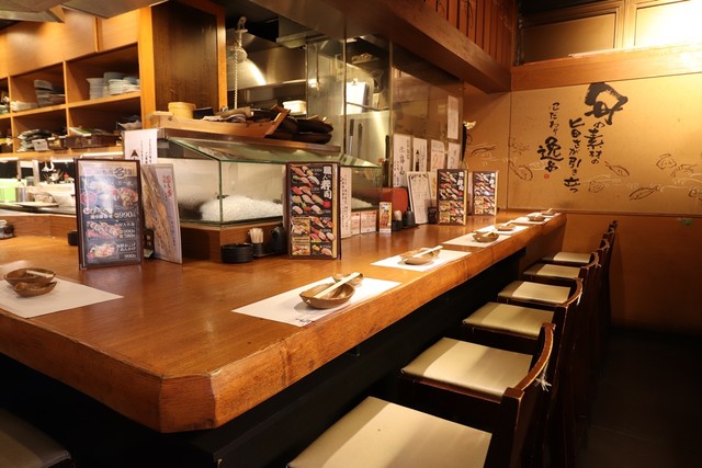 とも吉 西中島店 （トモヨシ） - 南方/海鮮 | 食べログ