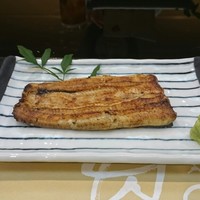 中川楼 - 白焼き(半身)