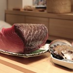 鮨 よし田 - 鮪身と鮑