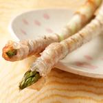 Asparagus roll