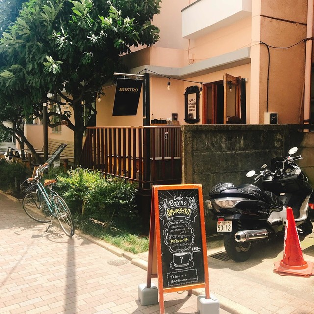 カフェ ロストロ cafe rostro 代々木公園 カフェ 食べログ