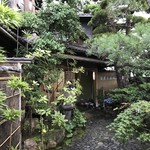 竹村家本館 - アプローチ