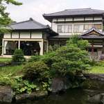 雪村庵 - 大きな 日本家屋
