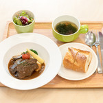 BASE17 - プレートランチ例