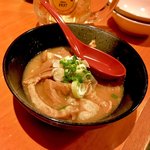 Nomikuiretoro Sakaba Komanechi - ＊もつ味噌煮込み（¥480）