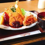 みよしや - ミックスフライ定食