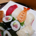 魚末寿司 - 盛り合わせ（1100円）